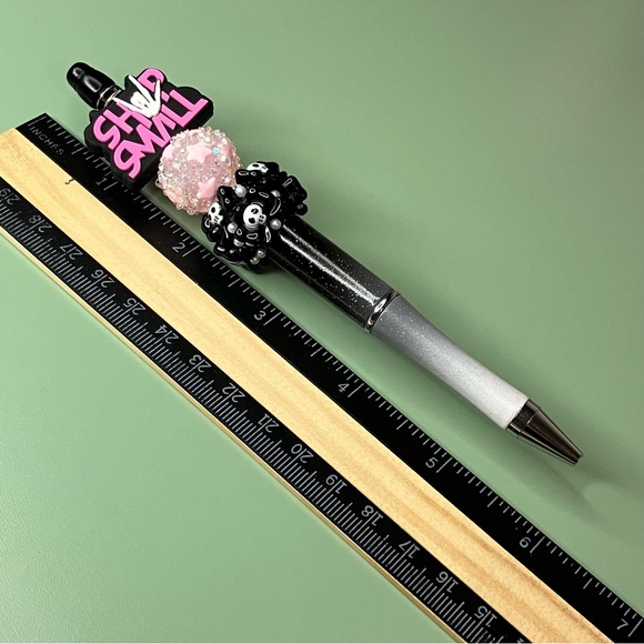 Shop Small Pink Letters, Skeleton Hand, Stars & Skull
Bows Handmade Beaded Pen - Picture 6 of 6